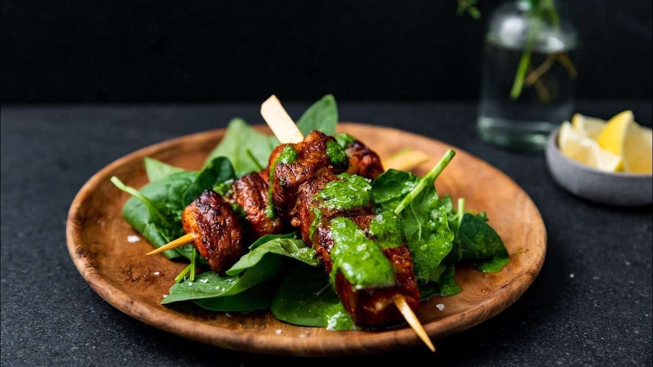 Smoked Paprika Pork Kebobs With Lemon Herb Sauce