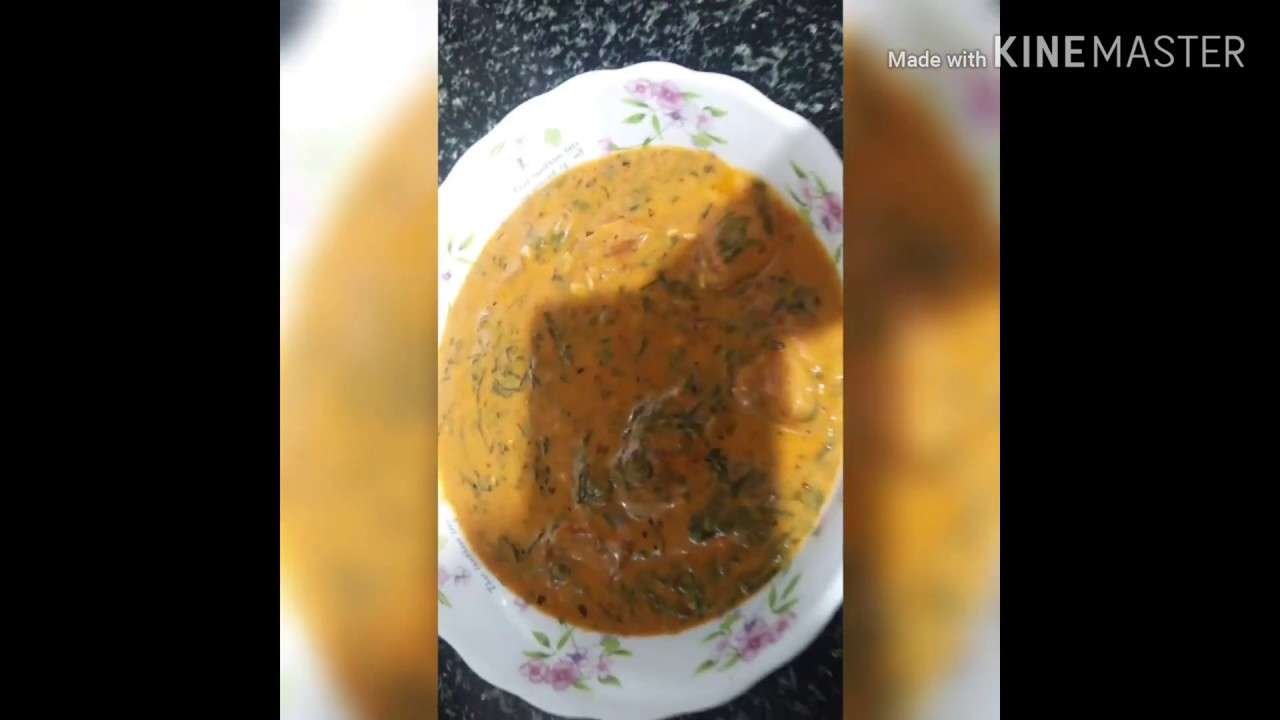 Creamy paprika chicken gravy