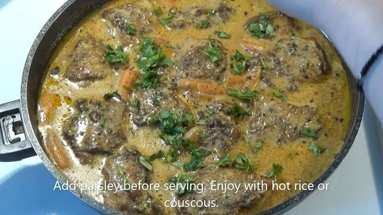 Quick Creamy Paprika Chicken Thighs