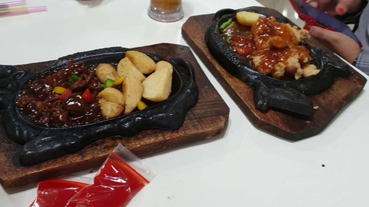 Malam mingguan dengan  paprika chicken