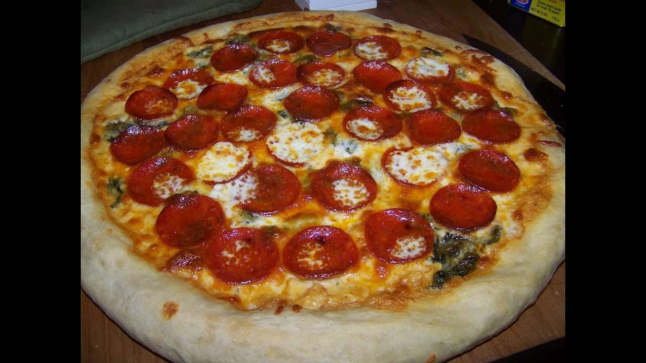 Chicken Florentine Pizza, Pepperoni, Hot Smoked Paprika 1/5 Chef John the Ghetto Gourmet Show