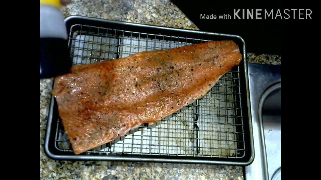 Baked Salmon Filet in Smoked Paprika & Dill
