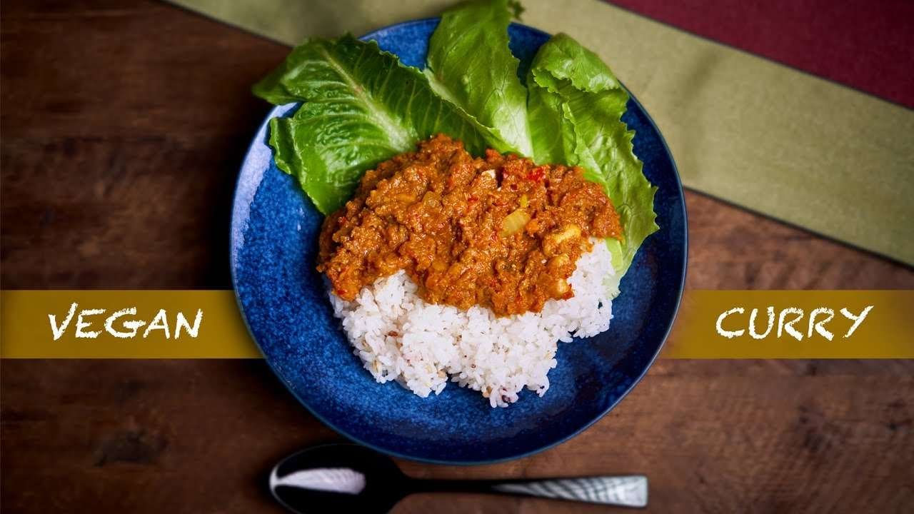 How to Make a Vegan Curry l Quick & Easy Vegan Recipe【ヴィーガンレシピ】