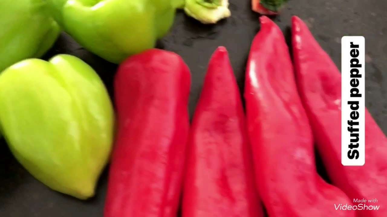 Turkish ‘Dolma’ (stuffed paprika)