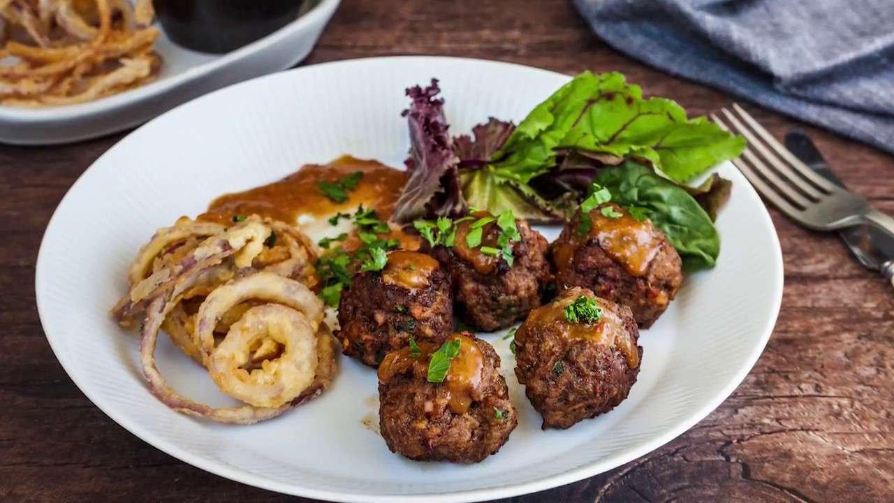 Gourmet Meatballs – Beef and Lamb Paprika Bombs: Goodman Fielder