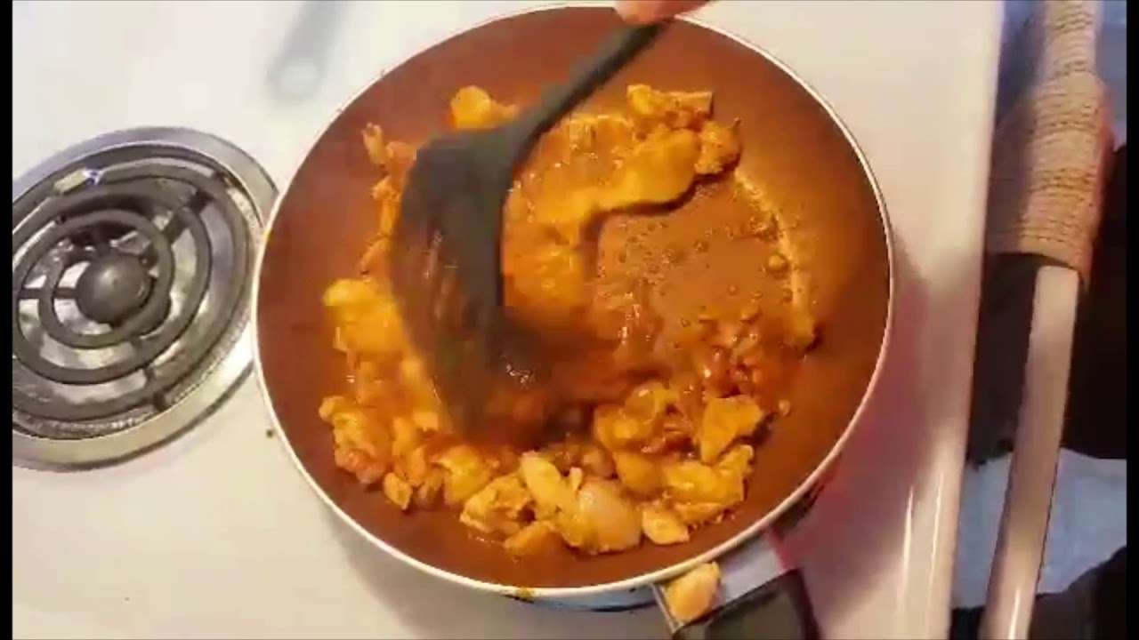 Hello Fresh Recipe: Paprika Spiced Chicken with Paprikash Sauce!!