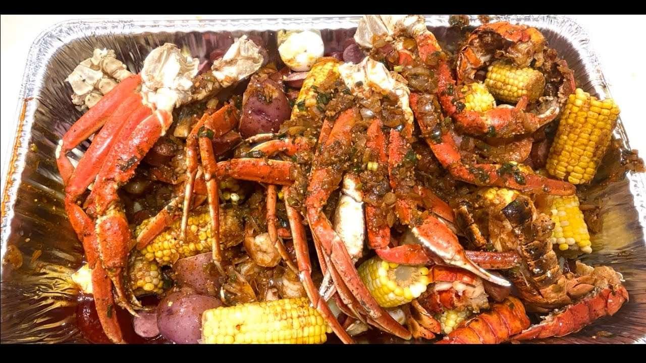 EASY SEAFOOD BOIL RECIPE | HOW TO MAKE SEAFOOD BOIL AT HOME