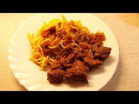 Ungarisches Gulasch Rezept / Hungarian Goulash Recipe (Deutsch & English)