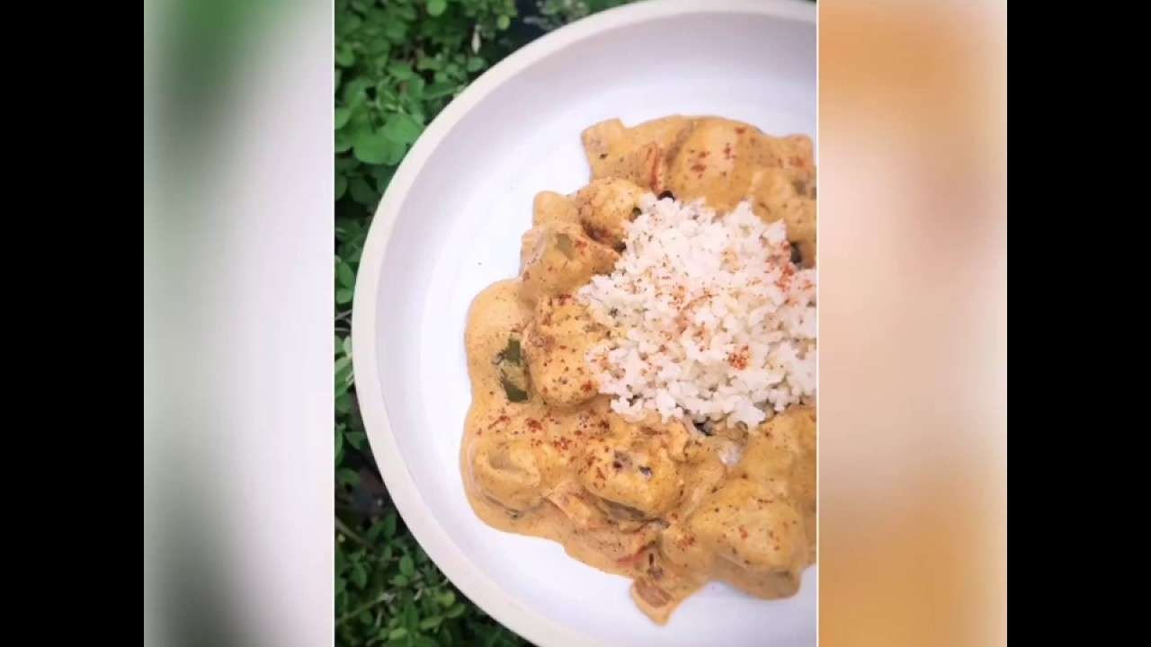 Creamy Herbed Potatoes with a Paprika twist !