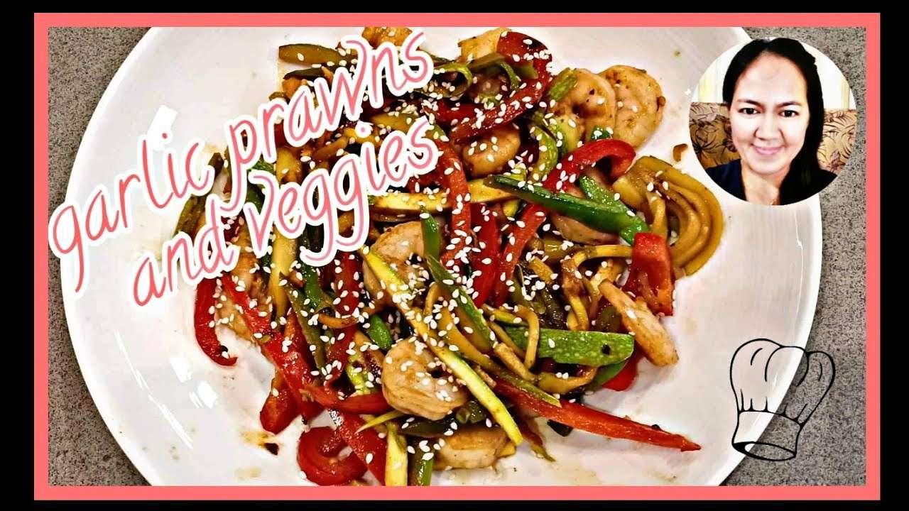Heto n Yung first recipe from Hello Chef. The Honey Garlic Prawns and Veggies but without honey😂