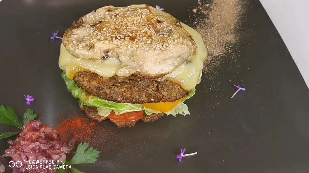 How to prepare & cook a vegetarian gluten free Mushroom Hamburger, from fresh wild picked Boletus