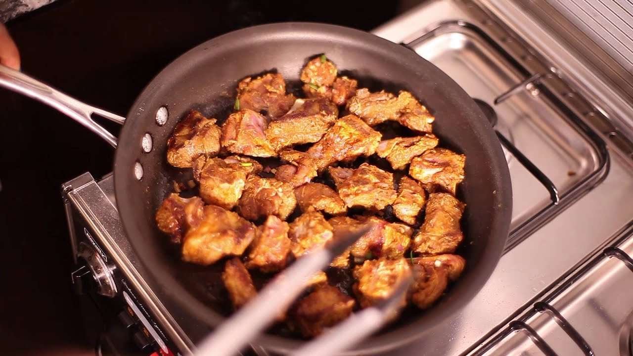Spicy Jamaican GOAT-MEAT Curry | Adventures of Kemi Adetiba | Things Kemi Cooks