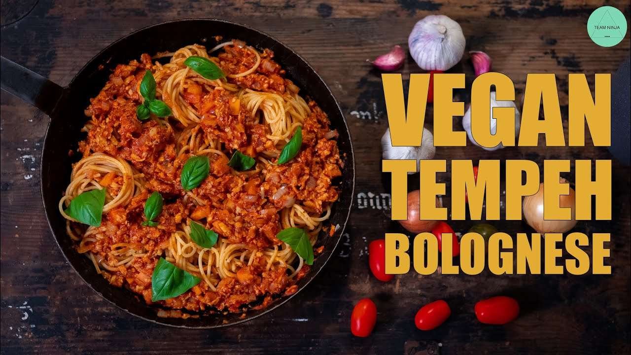 Tempeh Bolognese (Quick & Easy)
