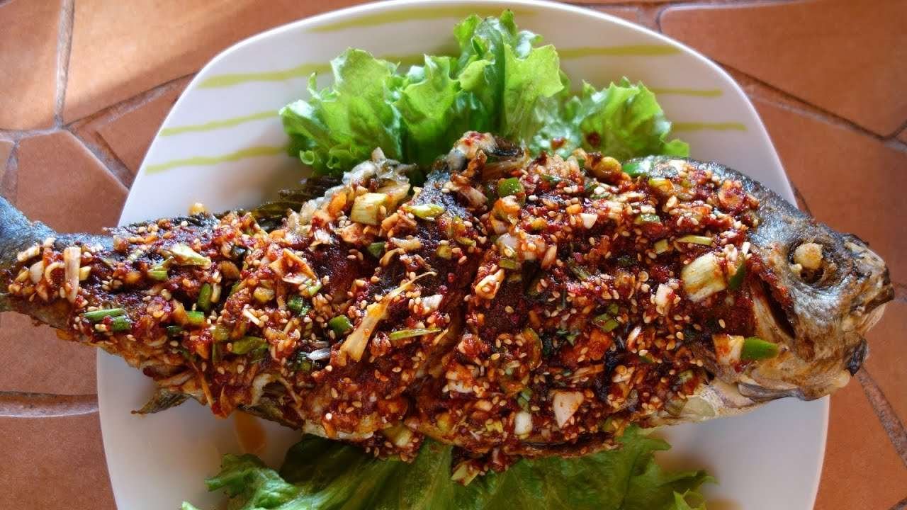 Korean style fried snapper with seasoning sauce/ 생선구이 양념잠