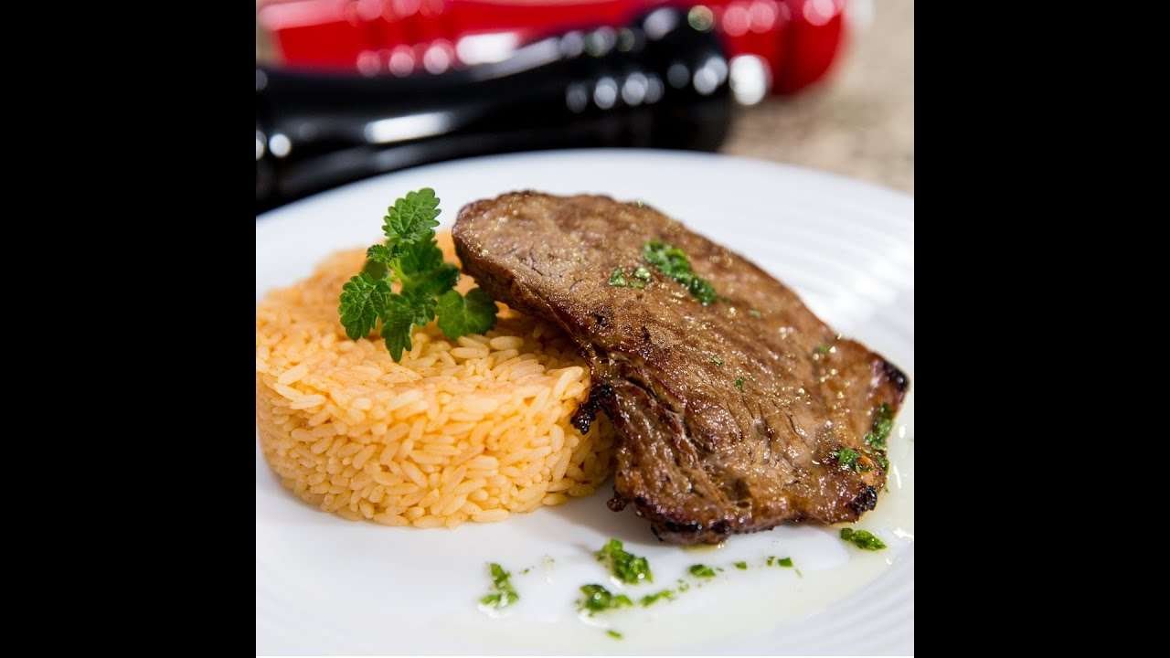 Pan-Fried Steak with Paprika Rice
