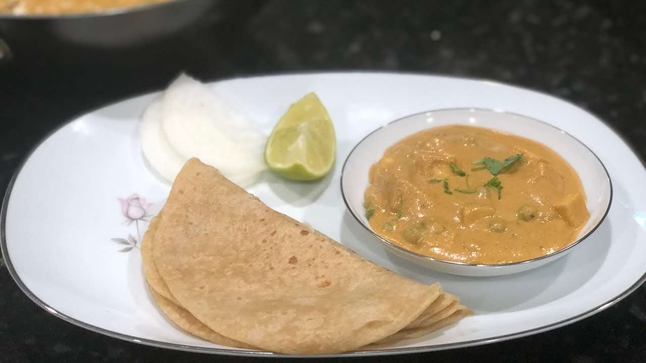 Kid friendly Paneer Makhani. Cottage cheese in creamy buttery gravy