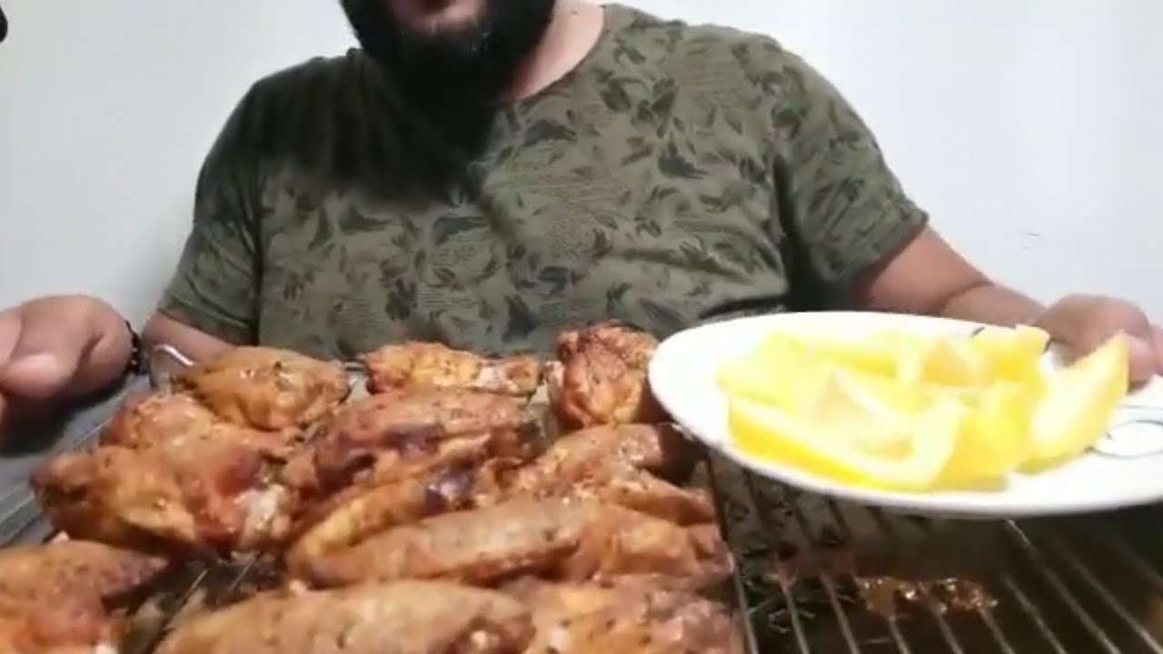 ASMR | SPICY CHICKEN WINGS WITH PAPRIKA ASMR No Talking