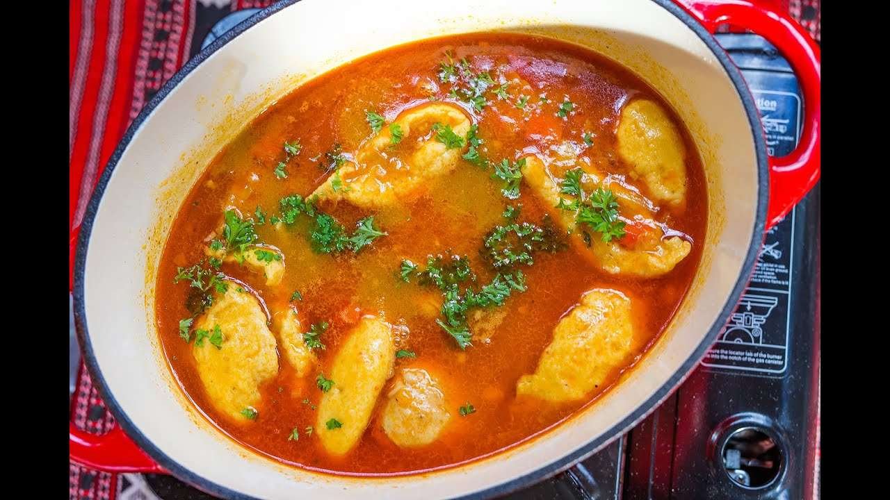 Romanian chicken paprikash recipe | Gustomondo