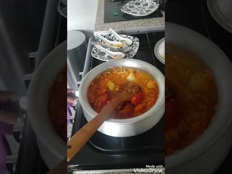 Spicy lentil soup