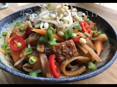 High Protein Vegan Meal Prep – Peanut butter Pad Thai