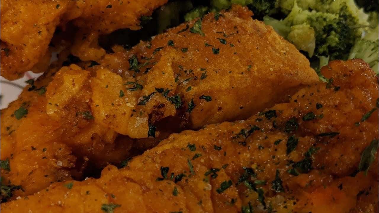 HOW TO MAKE BEER BATTERED COD WITHOUT THE BEER | COOKING WITH QUE