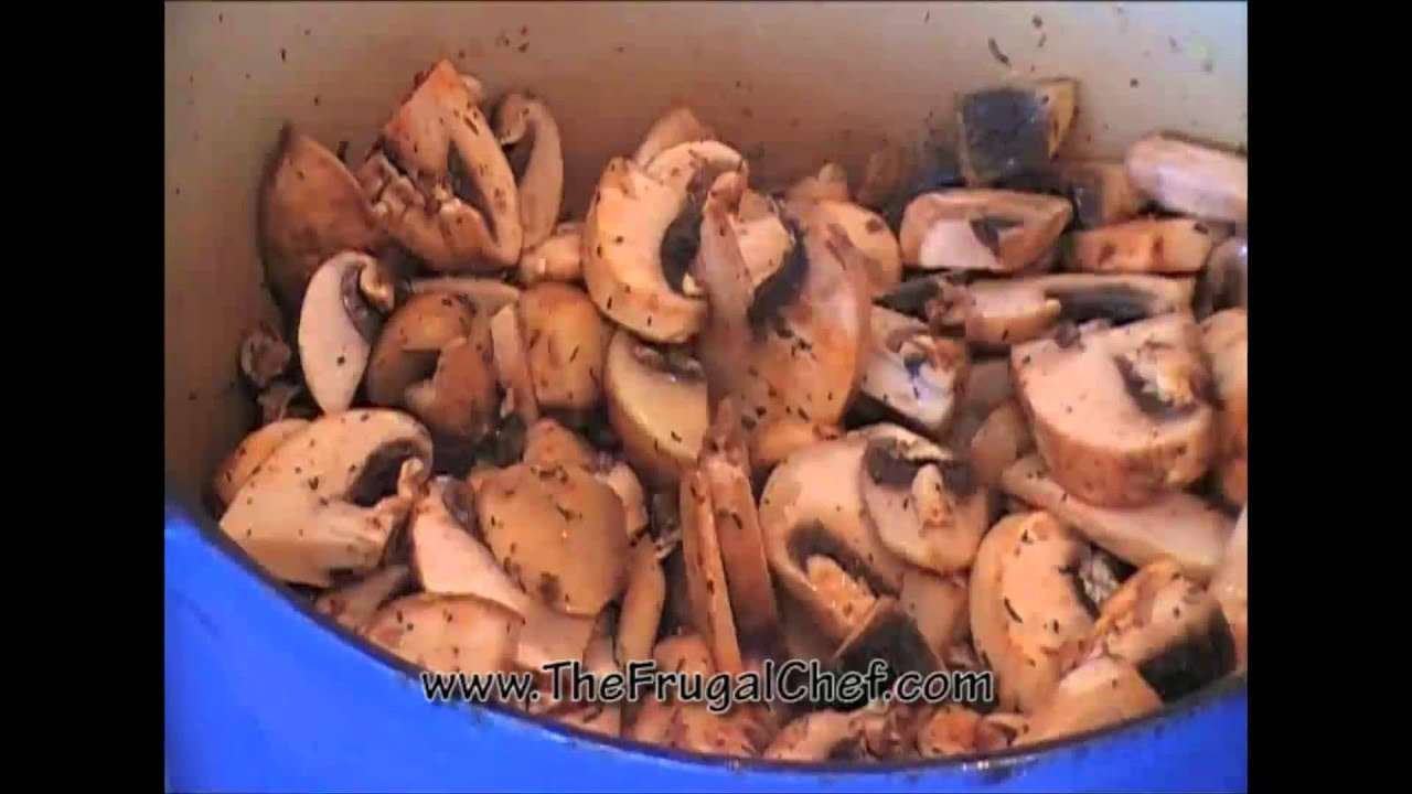 How to Make Hungarian Mushroom Soup