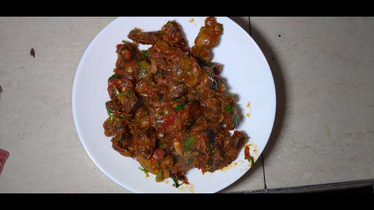 HOW TO MAKE DELICIOUS FRIED CHICKEN GIZZARDS.