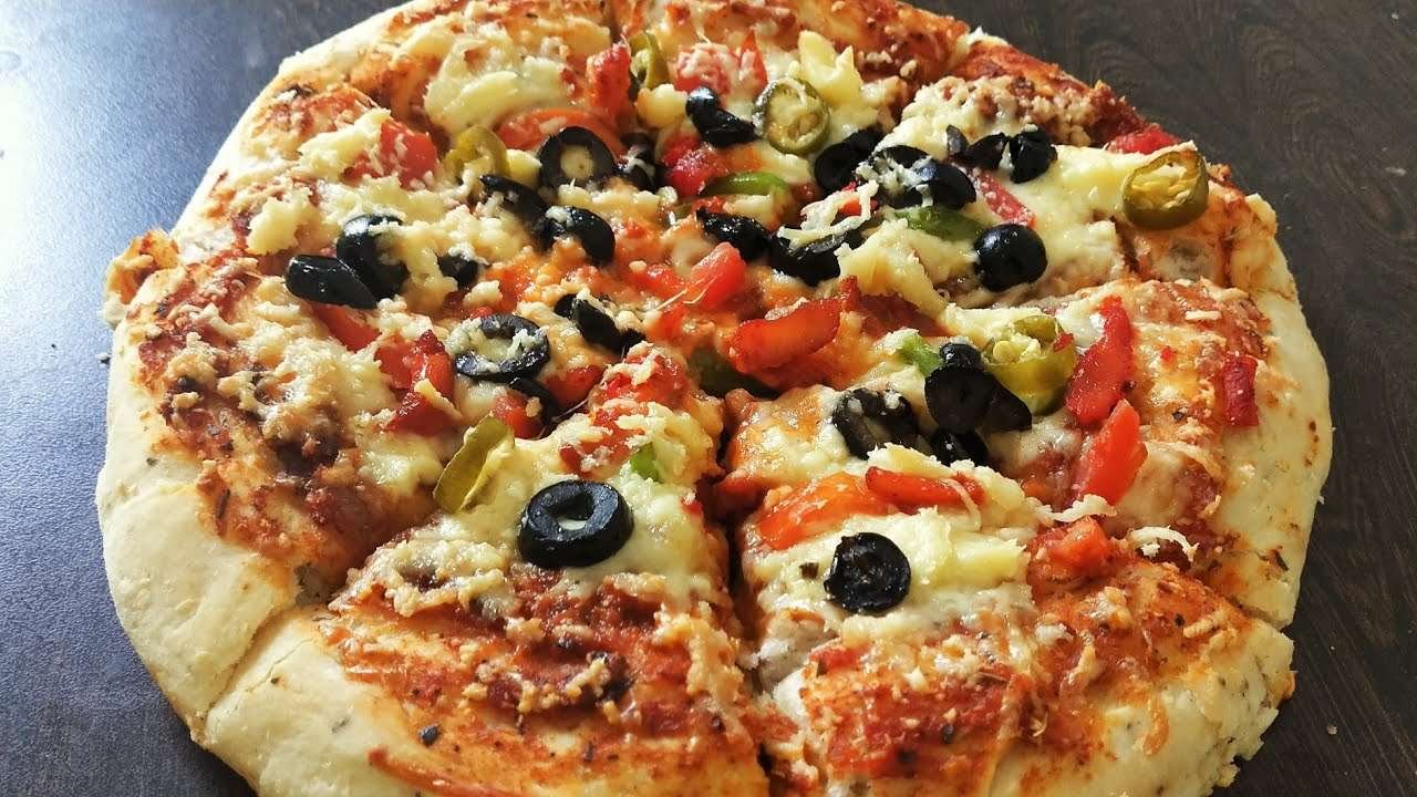 Pizza: Easy pizza recipe| Homemade Pizza without oven| Make pizza From Scratch