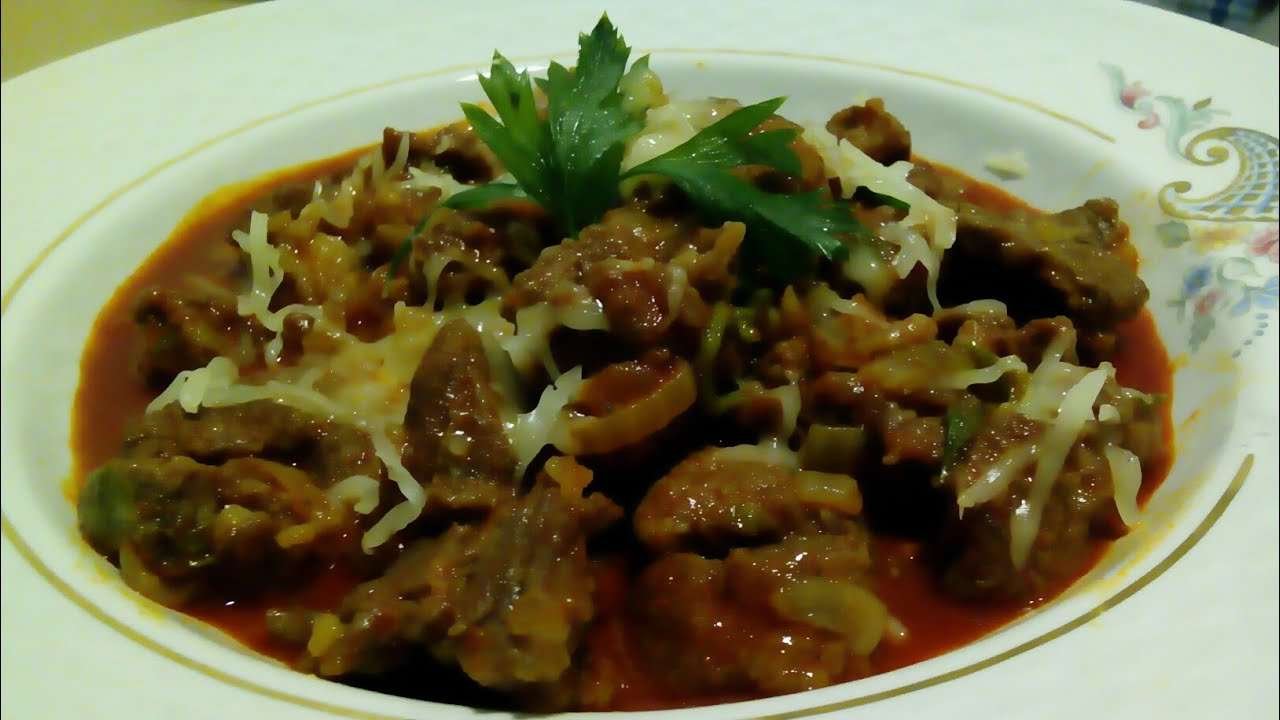 EASY BEEF GOULASH//MY OWN RECIPE