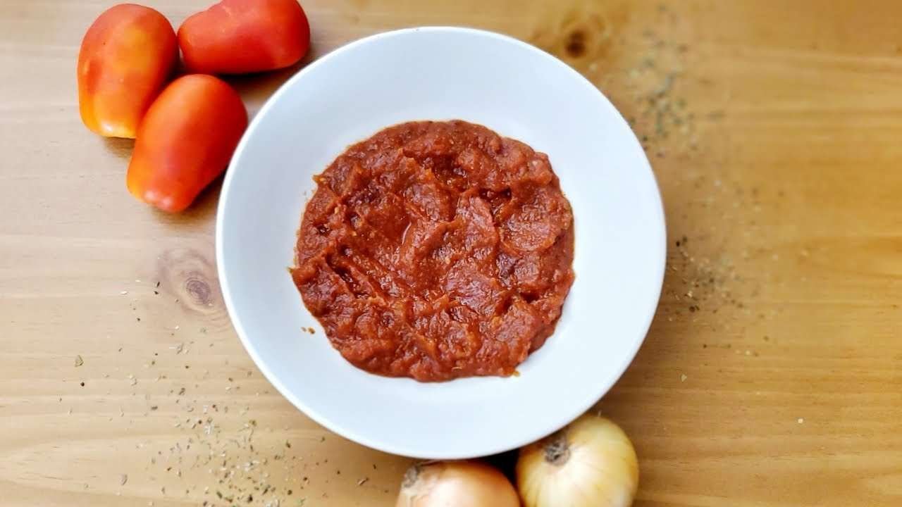 how to make pizza sauce |very simple way|pizza|easy|recipe 😋