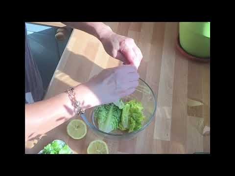 Oze’s Recipes EPS 21 Prawn Salad