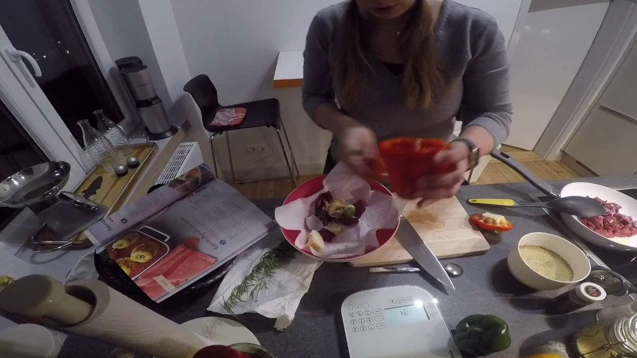Gefüllte Paprika mit Tatar und Couscous nach Weight Watchers Art