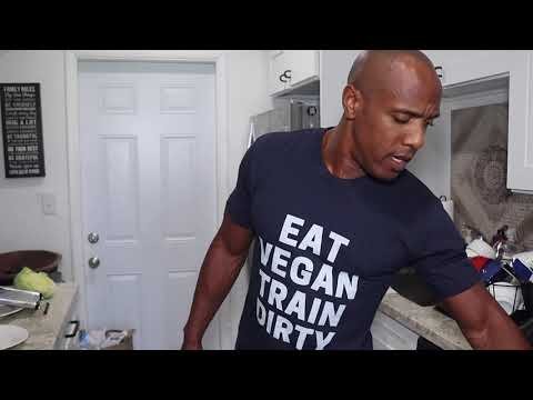Tempeh Bacon Salad
