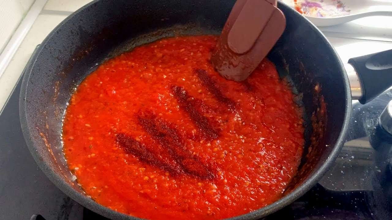 Delicious Tomato Sauce for any Pizza Recipe
