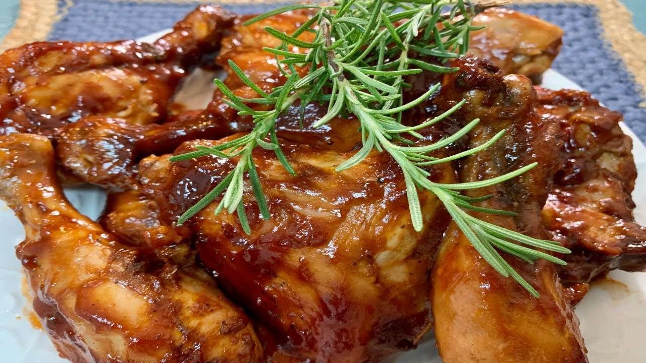 EASY AND SIMPLE BARBECUE CHICKEN IN THE OVEN