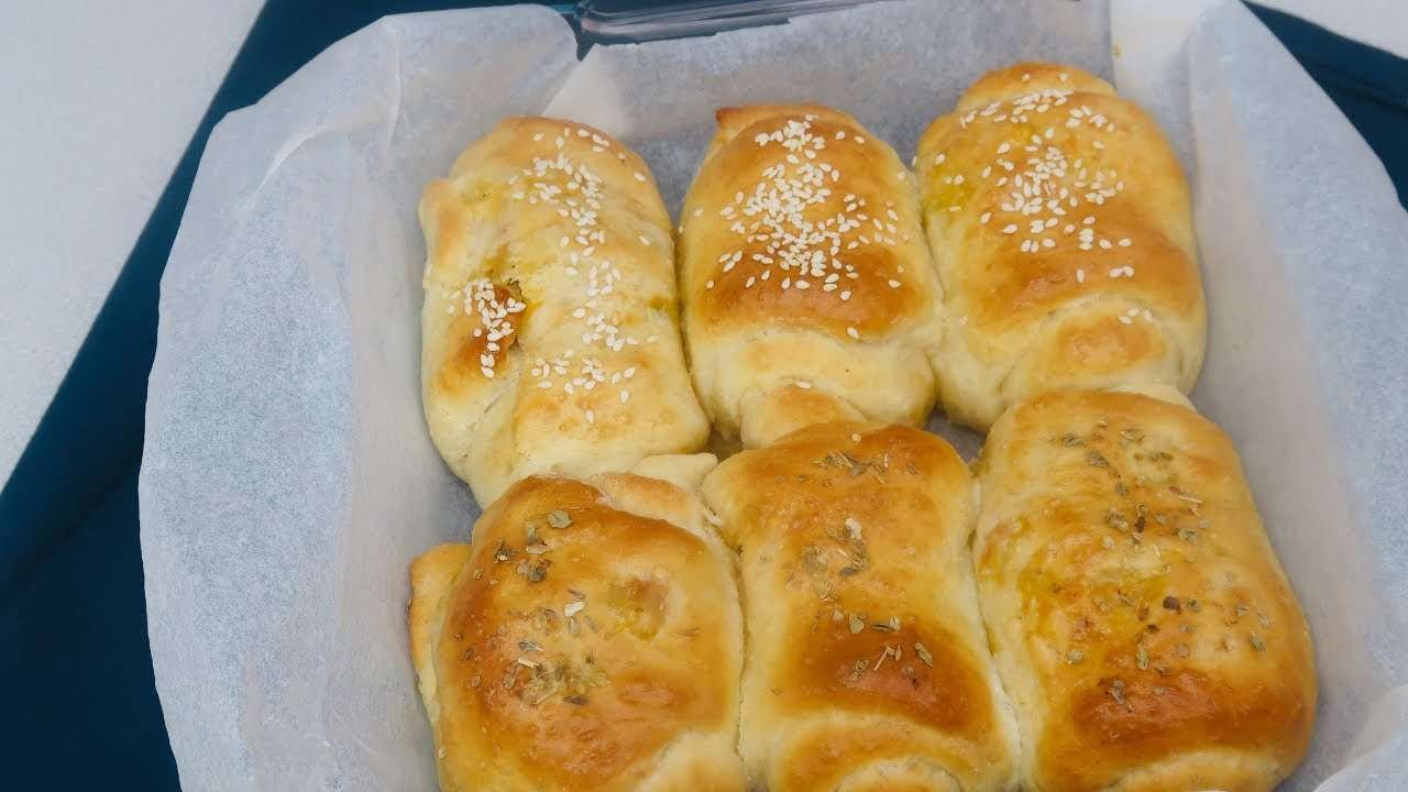 How to make Chicken Cheese Dinner roll | Delicious and Easy Recipe