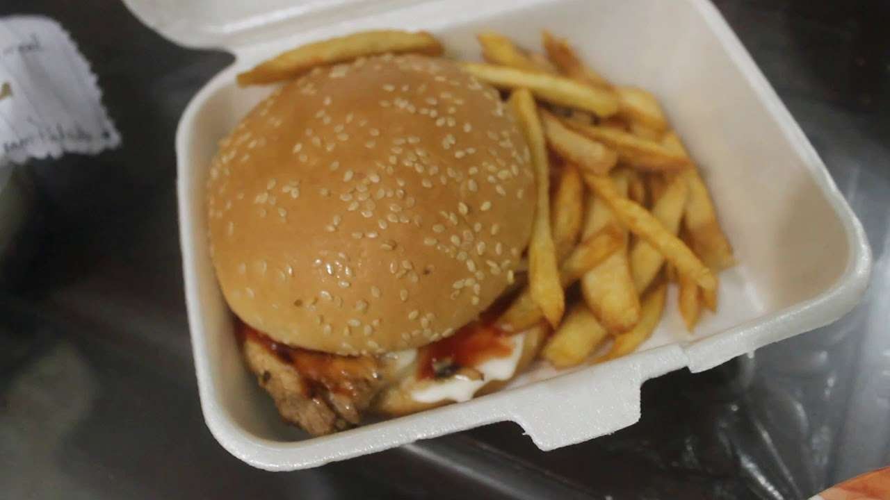 Best Homemade Food Eatery In Gujranwala | Paprika | Zayn Rajpoot