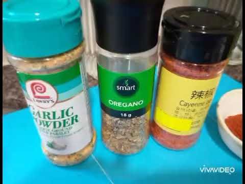 #CAJUN CHICKEN #WITH SOME #GARLIC BREAD.