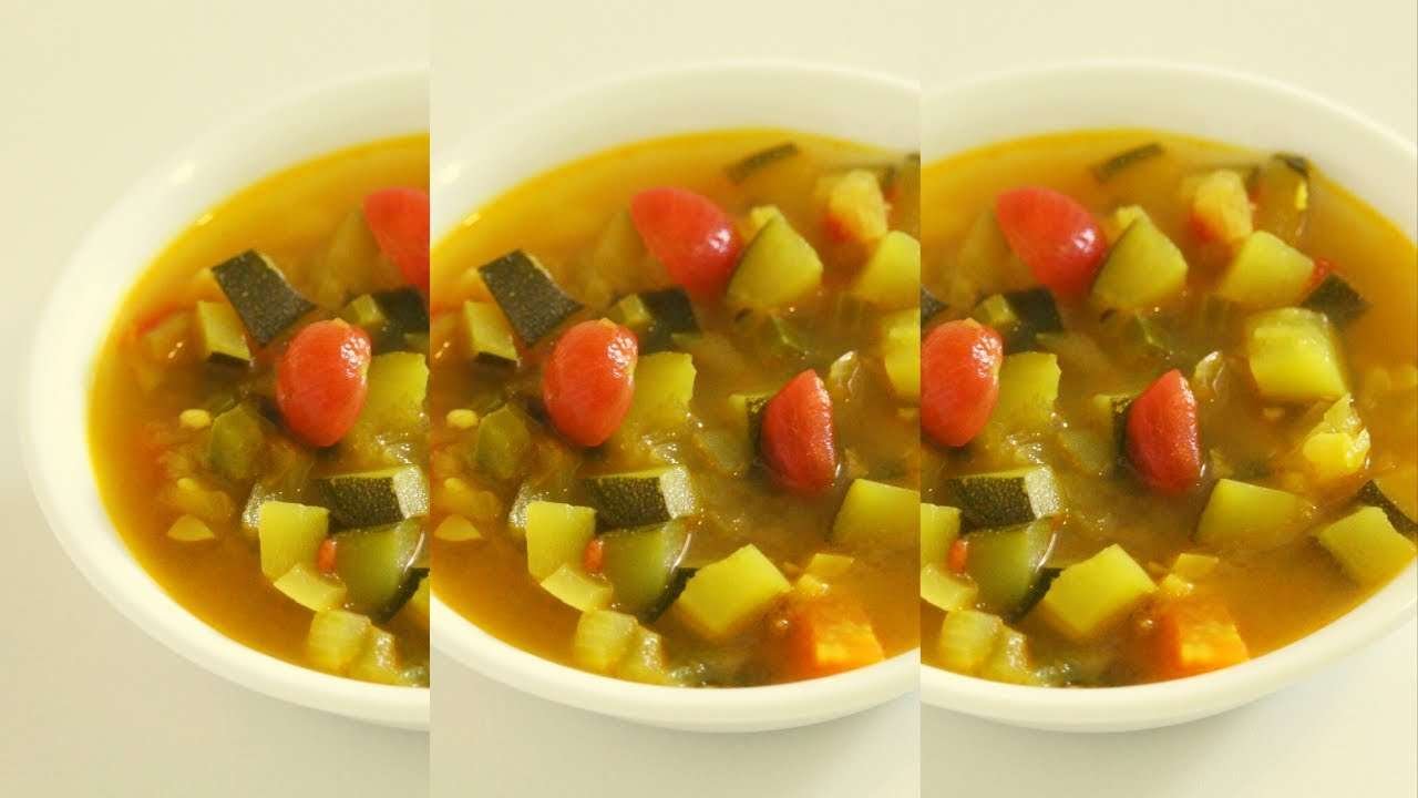 Zucchini Soup (Easy)