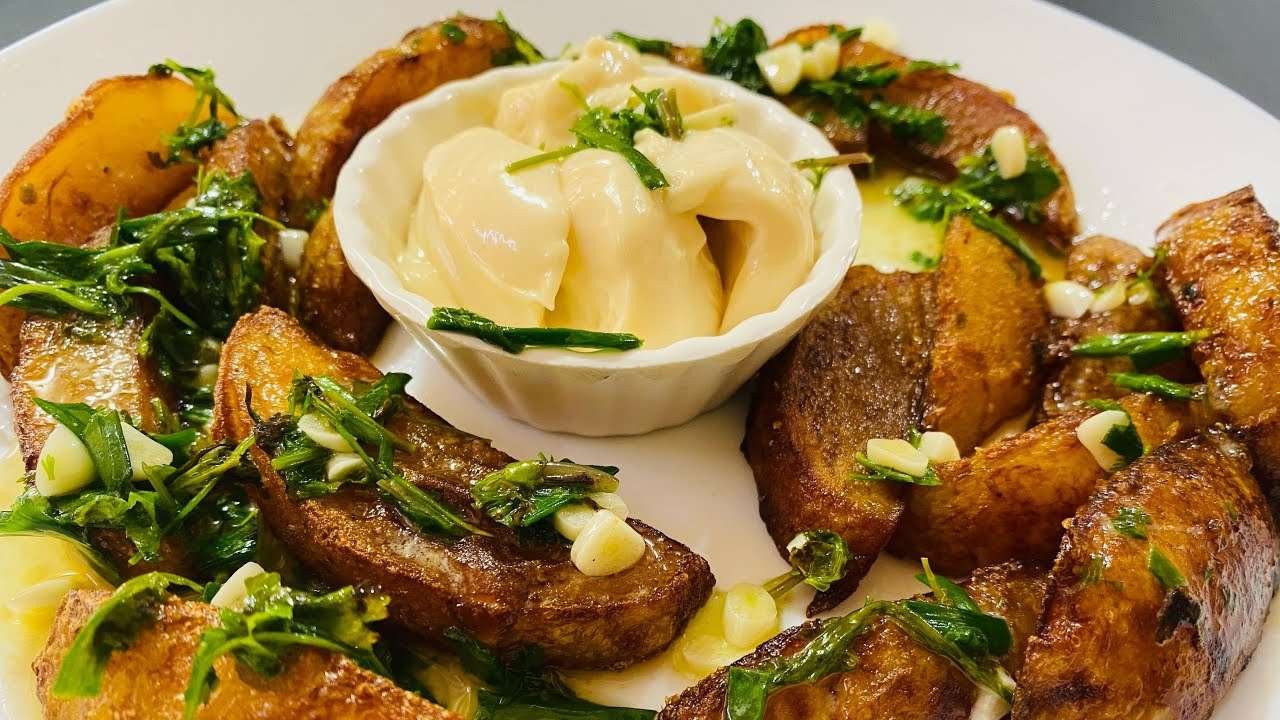 CRISPY POTATO WEDGES | EASY SNACK RECIPE | MAKE IT DESI