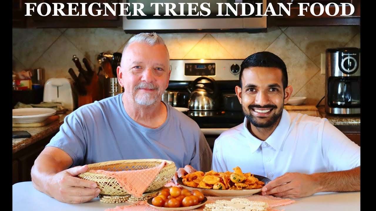FOREIGNER COOKS & TRIES INDIAN FOOD FIRST TIME ( PAKORA AND GULAB JAMUN ) | United States | USA |