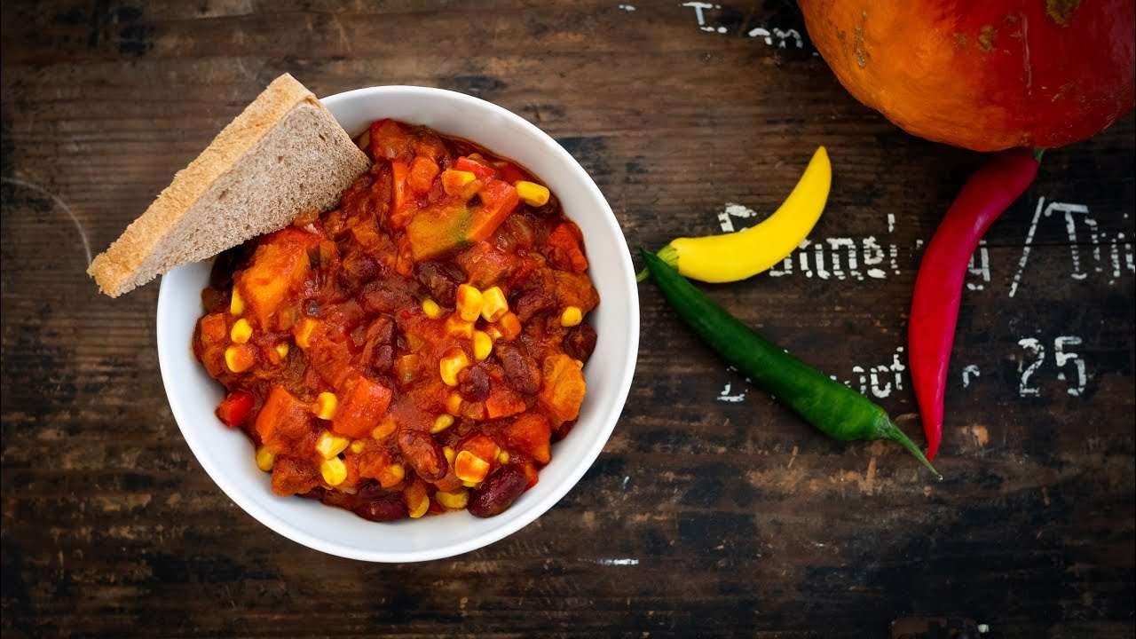 Pumpkin Chili Sin Carne (Vegan)
