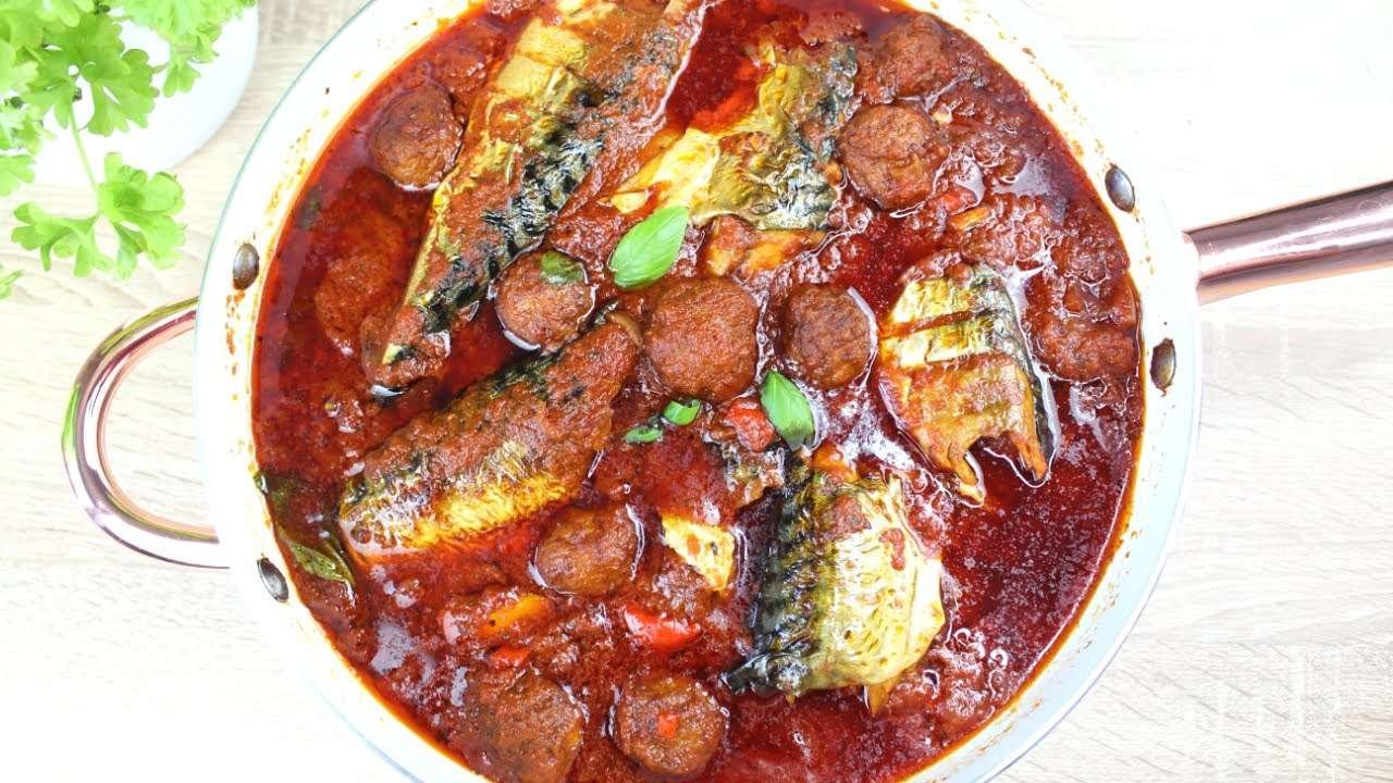 How to make Smoky,Hot and Spicy Tomato Sauce/Stew, with Smoked mackerel and Meatballs.