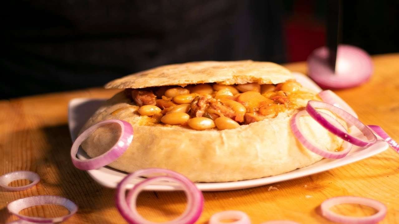 DELICIOUS Bread Bowl Goulash🔥
