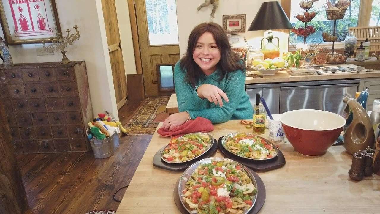 How To Make Moroccan Nachos With Pita Chips | Rachael Ray