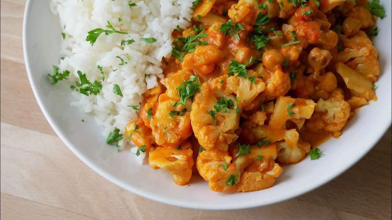 Schnelles Blumenkohl Curry (Rezept) || Simple Cauliflower Curry (Recipe) || [ENG SUSB]
