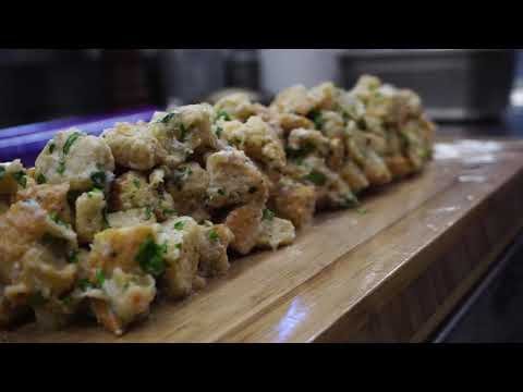 Mess around at the restaurant – Goulash
