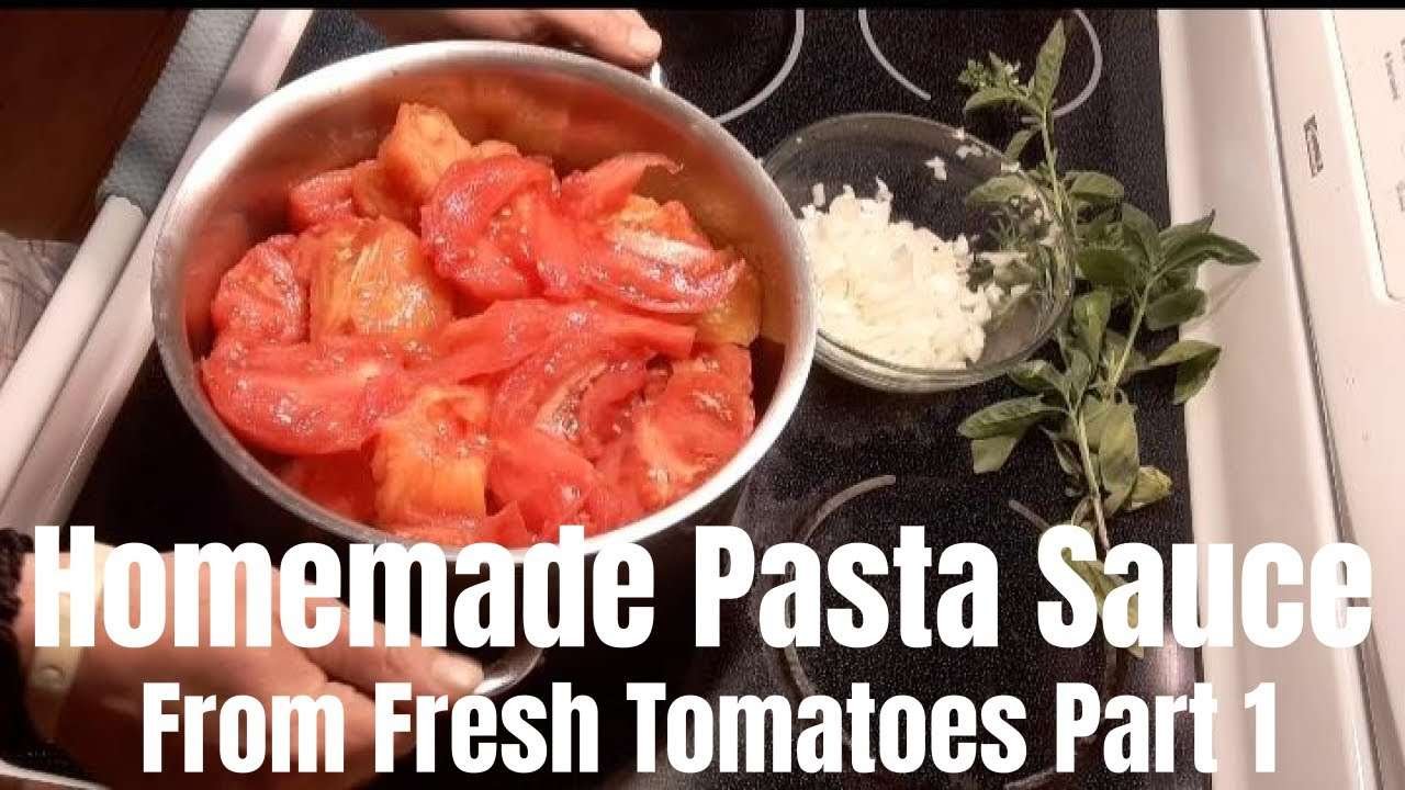 Homemade spaghetti sauce from scratch with fresh tomatoes. Great spaghetti sauce recipe!