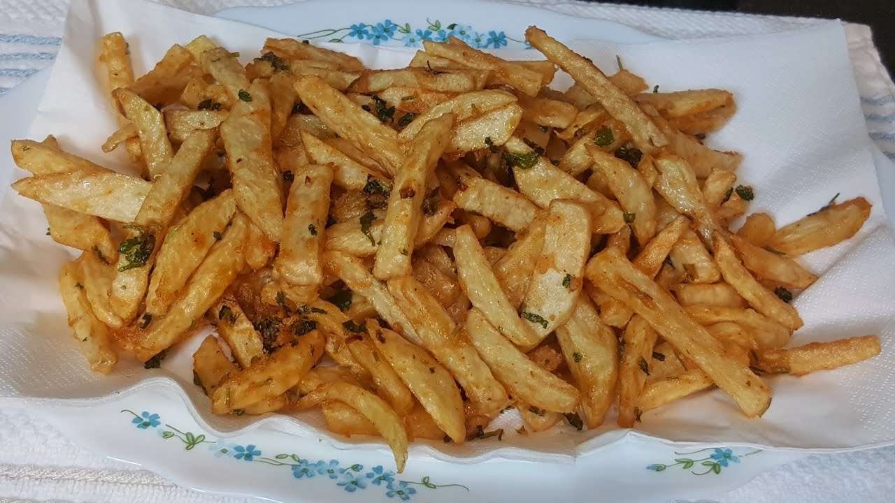 Seasoned Fries recipe | Mera Kitchen USA