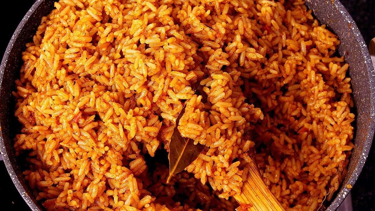 Jollof Rice recipe – authentic party jollof rice | (Beginner Friendly)